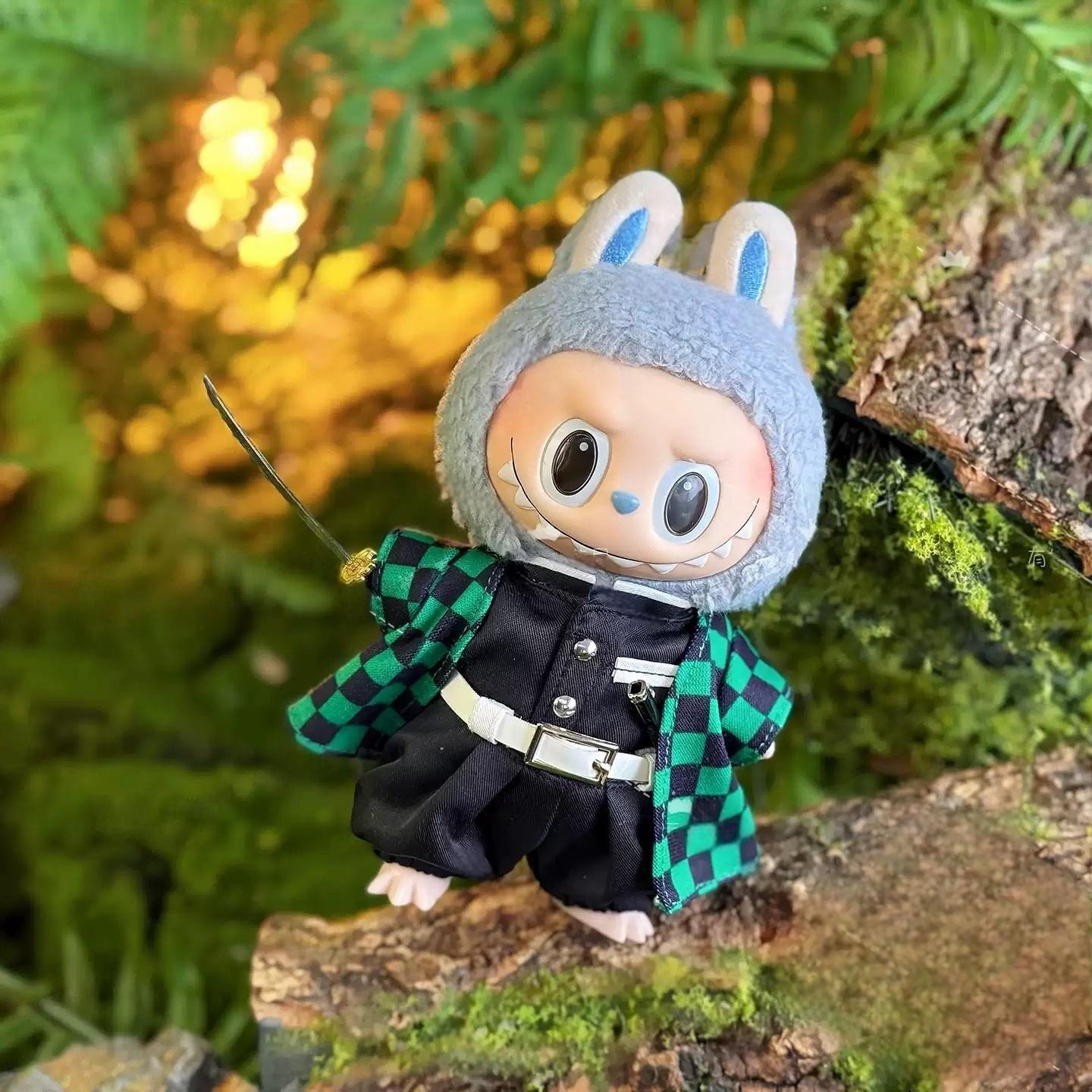 Anime Guess Who, Green Checkerboard Shirt